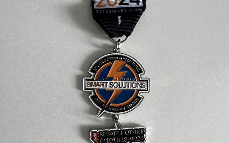 when is a 2d custom medal the better choice