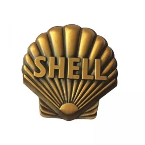 antique gold shell lapel pin