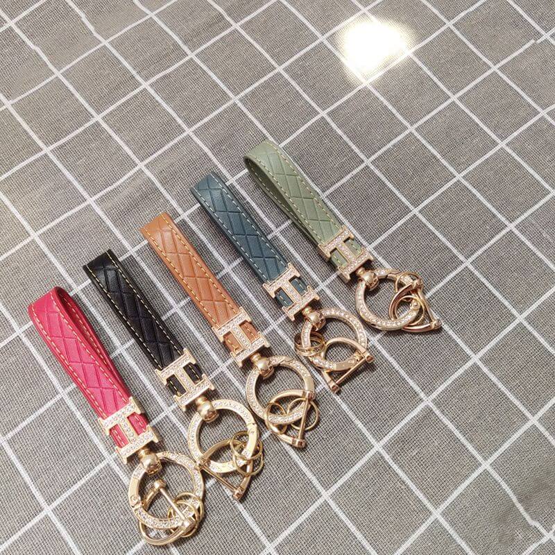 Leather keychain hardware PinsFun