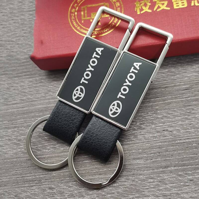 leather keychain with clip1